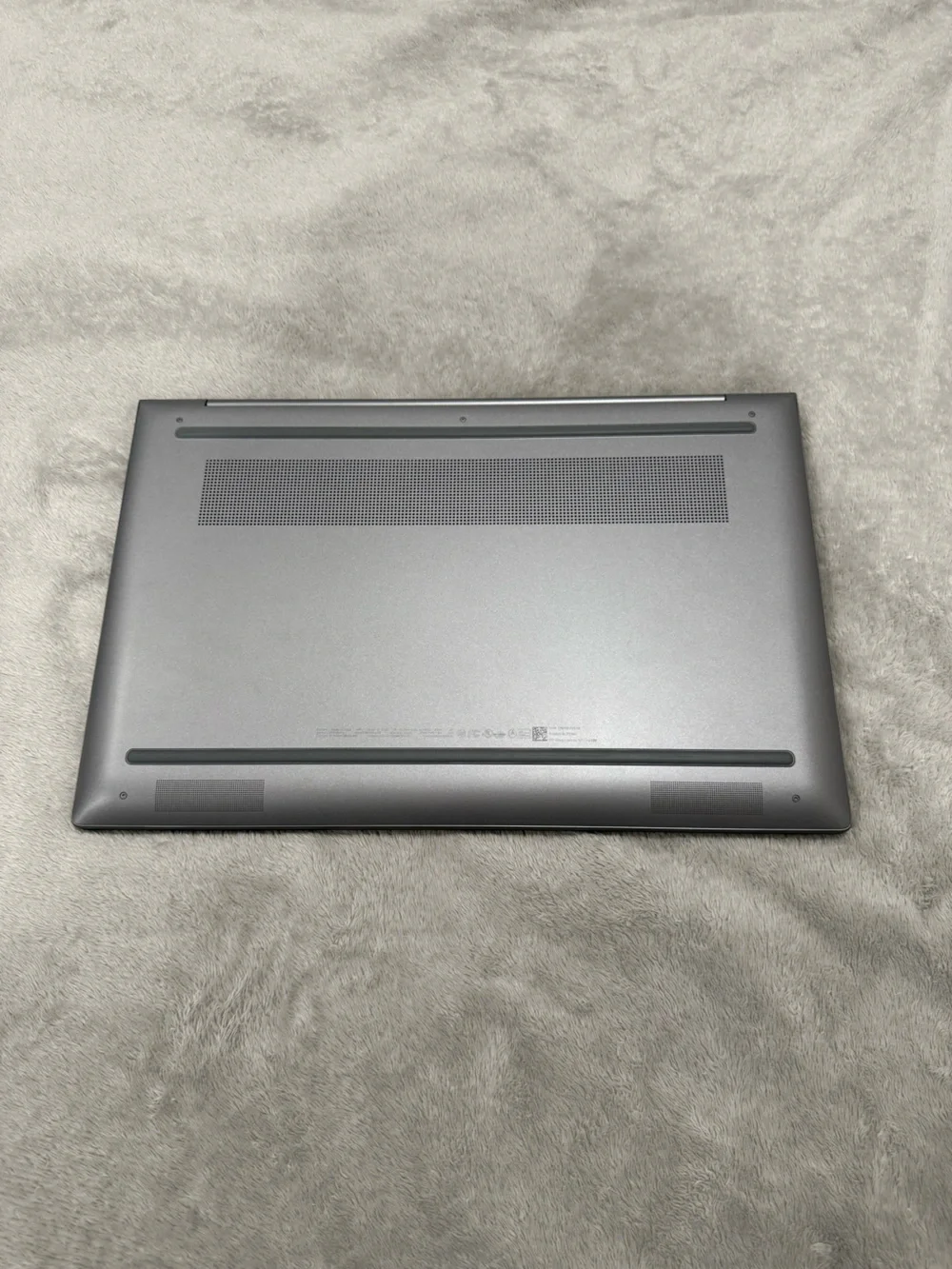 HP ENVY 17t-cw100